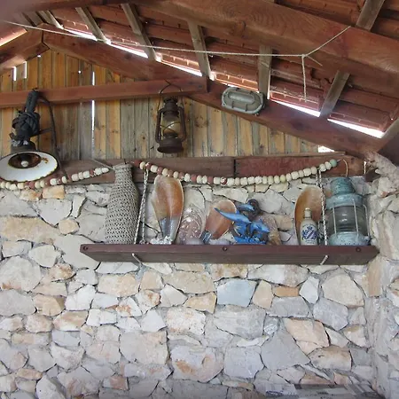 Holiday home Coastal In Zizanj With Barbecue