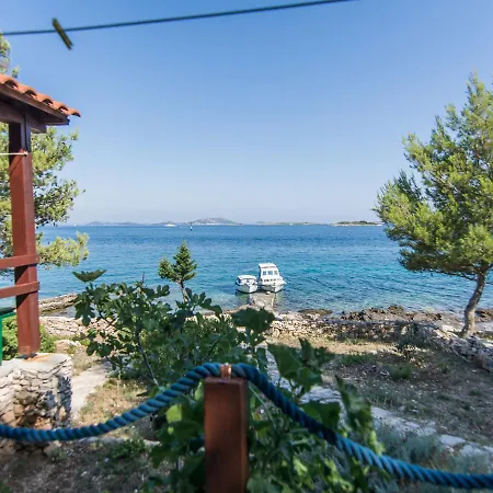 Holiday home Coastal In Zizanj With Barbecue